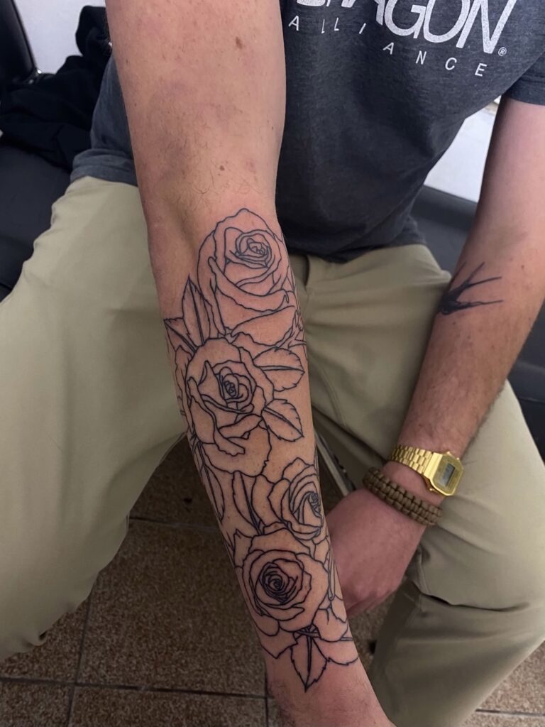 tattoo tatuaje berea ana maria half sleeve flowers roses linework